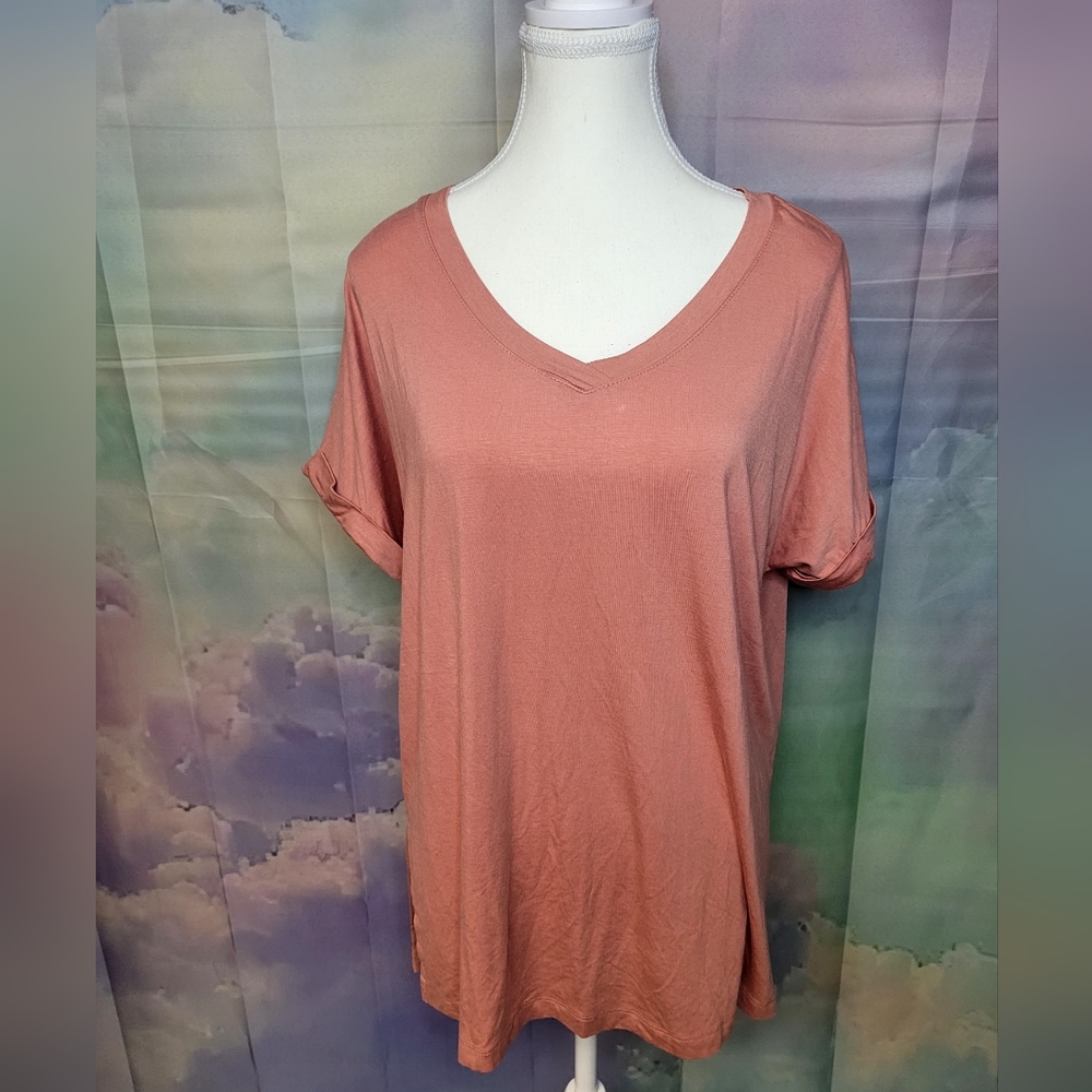 Rae Mode Relaxed Mauve V Neck Short Sleeve T-Shirt Ovesized Boutique Athlisure M